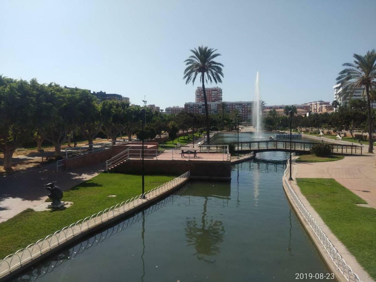 Apartament Un Lugar Agradable En Malaga Zewnętrze zdjęcie